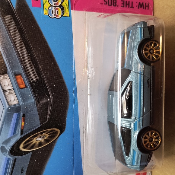 D9 Hot Wheels DMC Delorean shipping protector - Picture 2 of 4